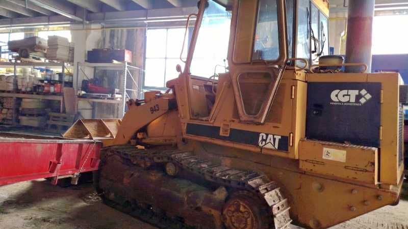 OmecoHub - CATERPILLAR 943